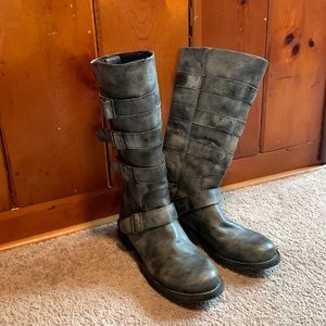 Durango, Size US 9M, EU 41M, UK 7M, Charcoal Women’s Boot